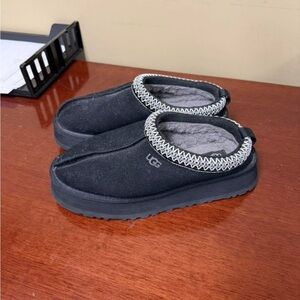 UGG Black Slippers with Patterned Trim